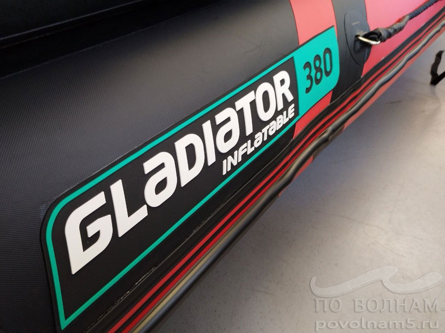 Лодка Gladiator E 380 X